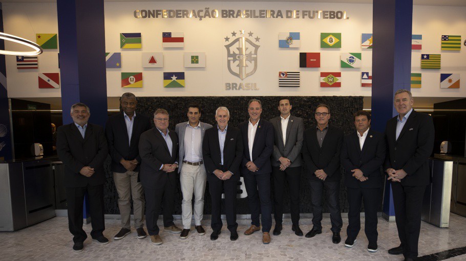Representantes da UEFA e da Conmebol participaram de encontro na sede da CBF